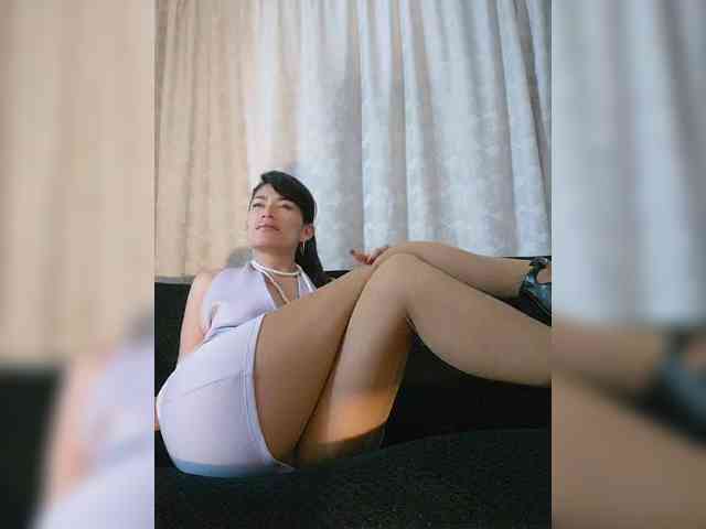Linda-Tease