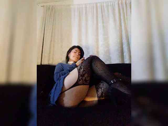 Linda-Tease