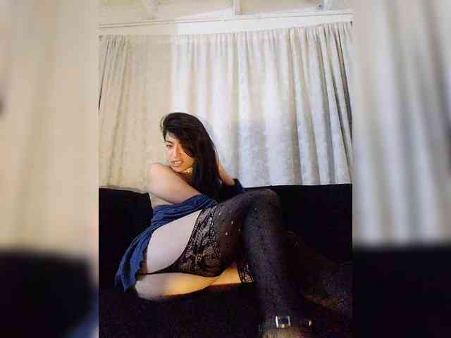 Linda-Tease