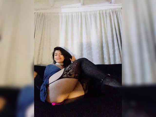 Linda-Tease