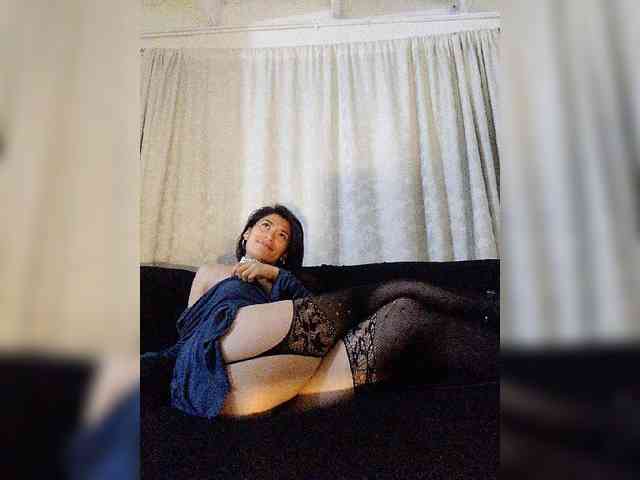 Linda-Tease