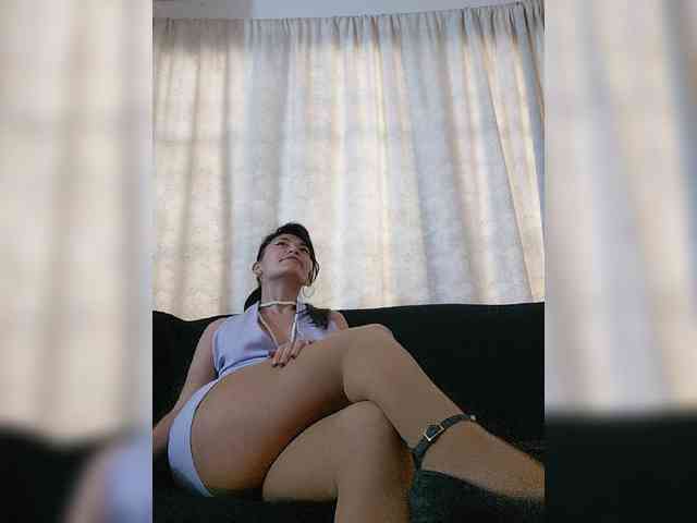 Linda-Tease