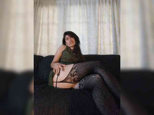 Linda-Tease