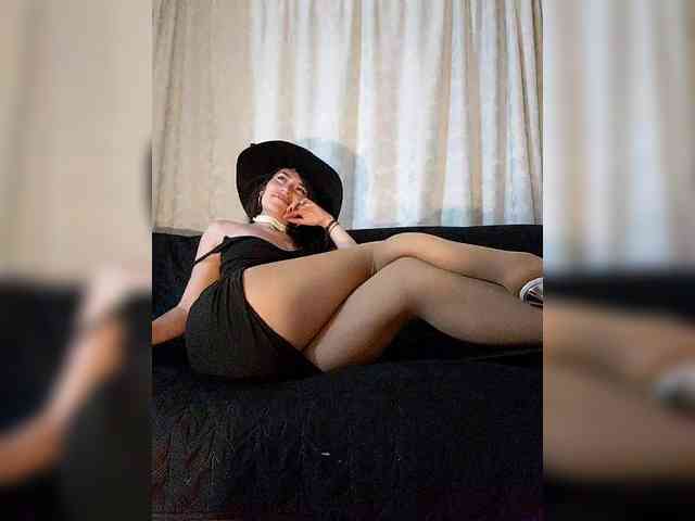 Linda-Tease