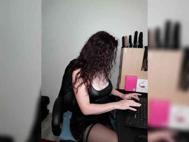 Nin-asexe webcam