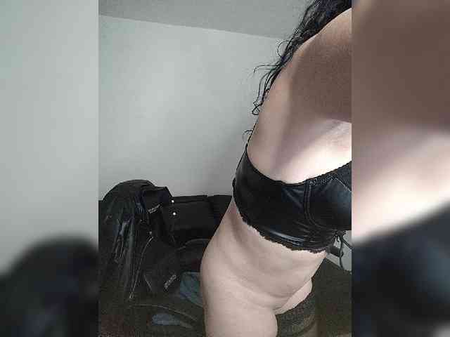 Nin-asexe webcam