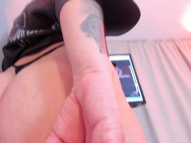 miia-smith97 live cam on BongaCams