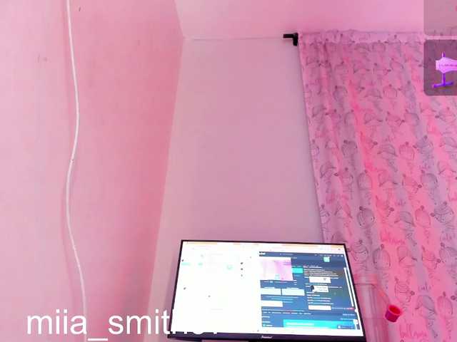 miia-smith97 live cam on BongaCams