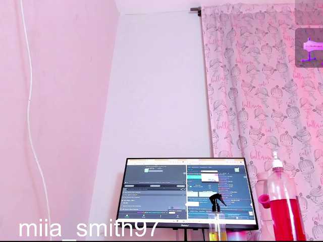 miia-smith97 live cam on BongaCams