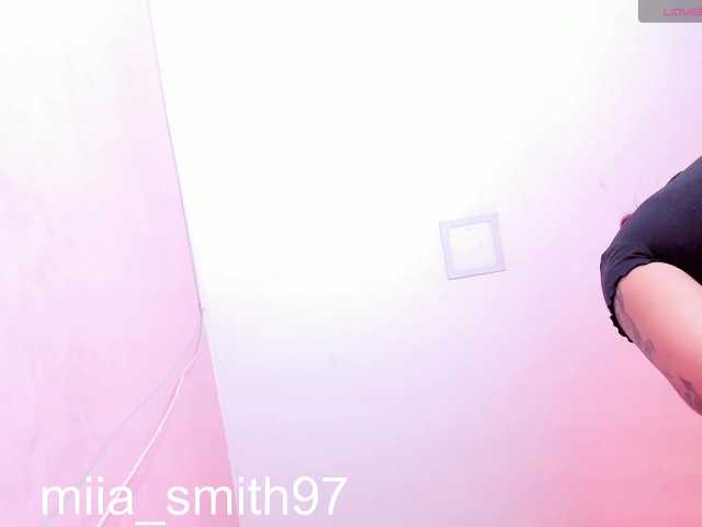 miia-smith97 live cam on BongaCams