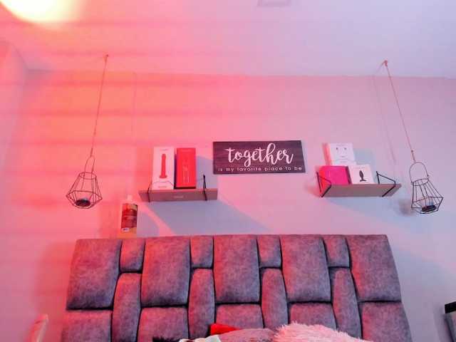 miia-smith97, en directo ahora en BongaCams