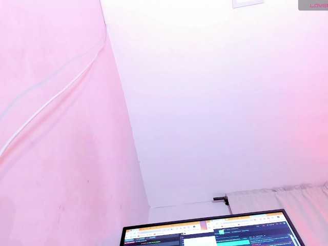 miia-smith97 live cam