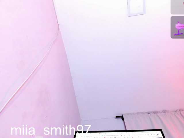 miia-smith97 cam en directo en BongaCams