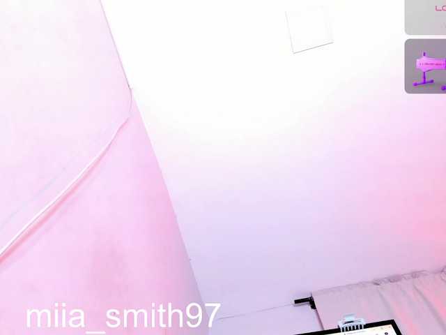 miia-smith97 live cam on BongaCams