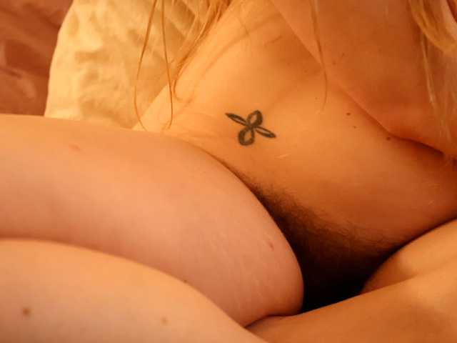 XxpixeyxX live cam on BongaCams
