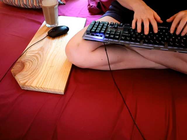 XxpixeyxX live cam on BongaCams
