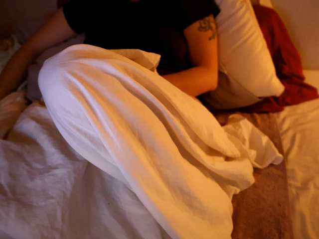 XxpixeyxX live webcam show
