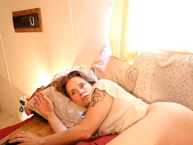 XxpixeyxX live webcam show