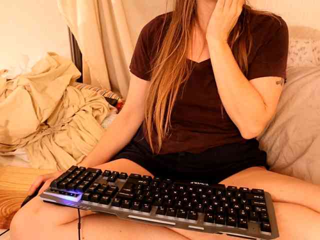 XxpixeyxX Live Webcam on BongaCams