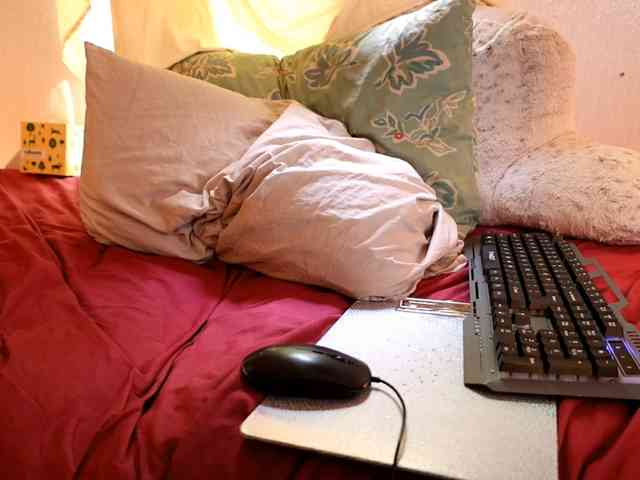 XxpixeyxX webcam