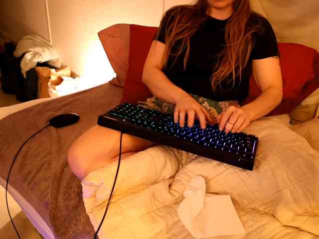 XxpixeyxX webcam