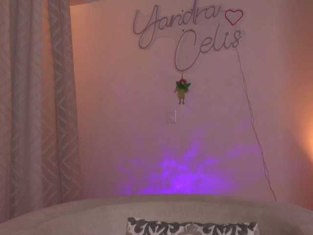 yandracelis live cam on BongaCams