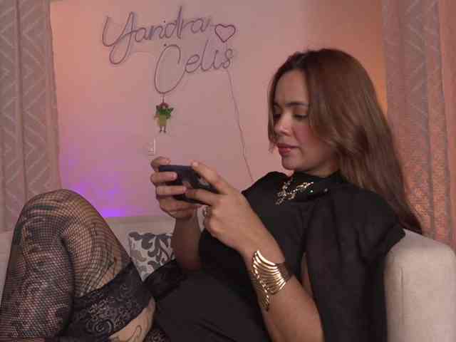 Modelo: yandracelis