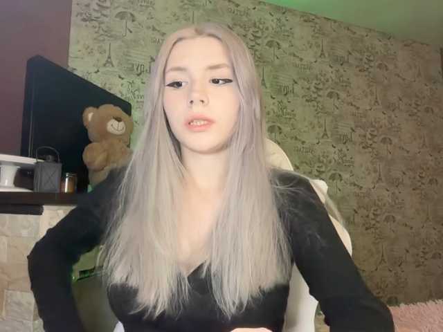 Yoursissydoll