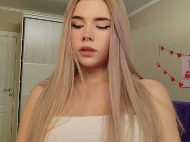 Yoursissydoll