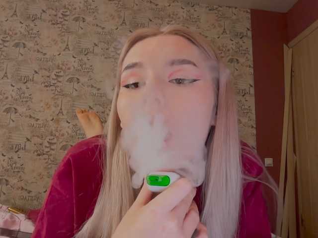 Yoursissydoll