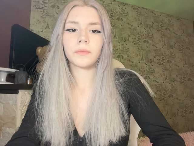 Yoursissydoll