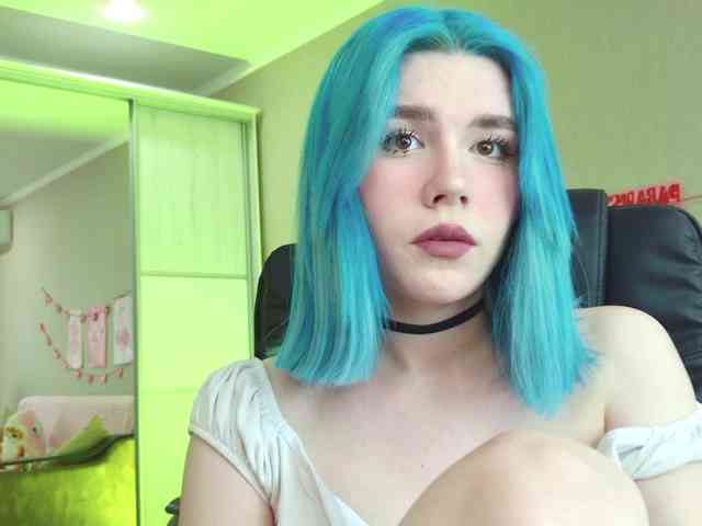 Yoursissydoll