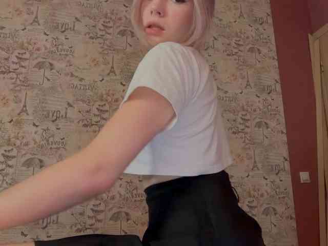 Yoursissydoll