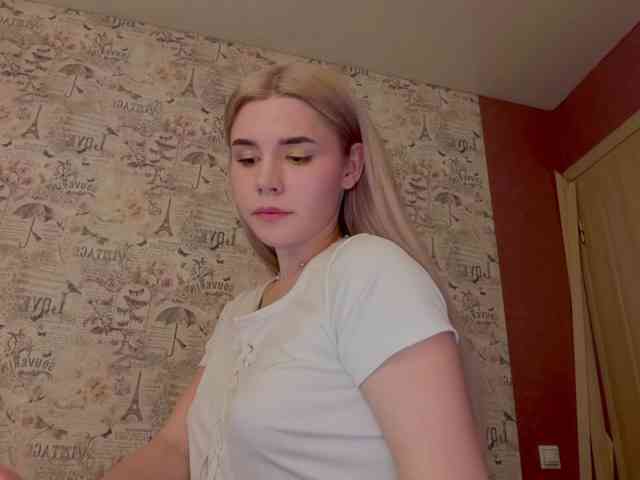 Yoursissydoll