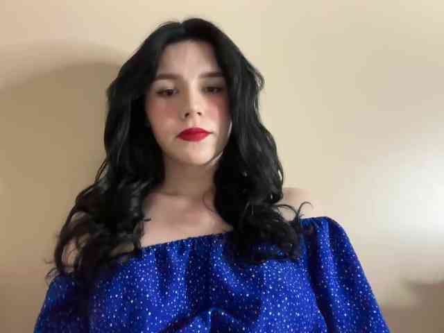 Yoursissydoll