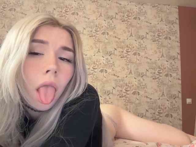 Yoursissydoll