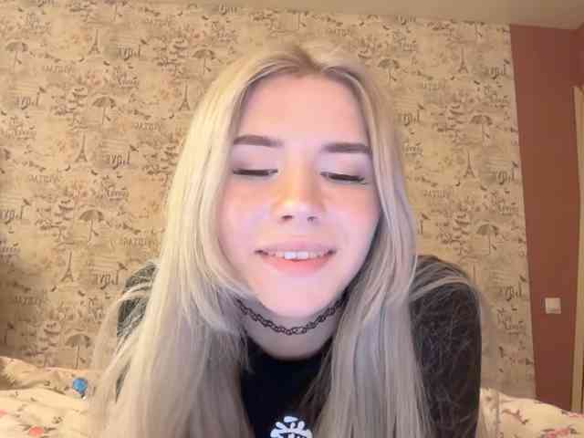 Yoursissydoll