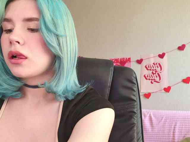Yoursissydoll