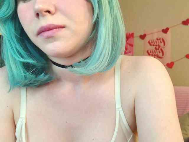 Yoursissydoll