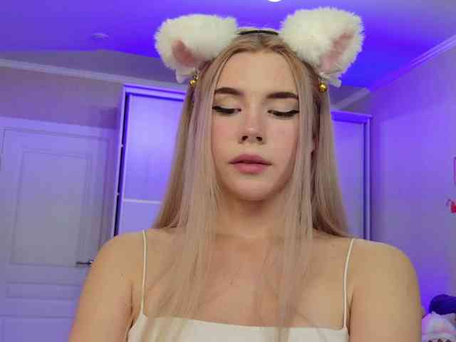 Yoursissydoll
