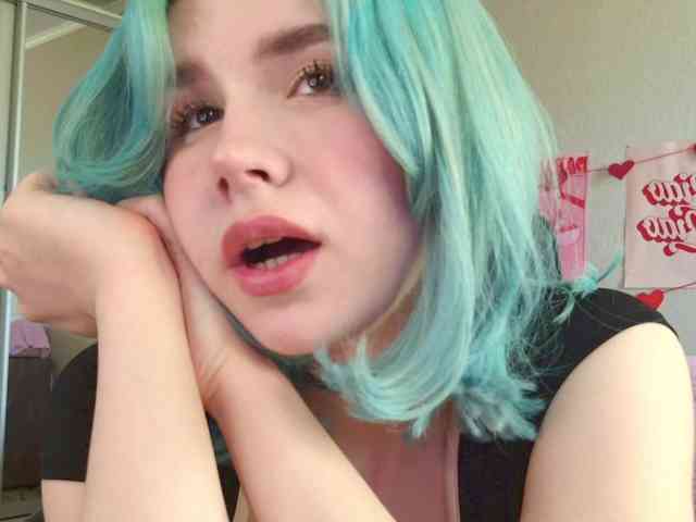 Yoursissydoll