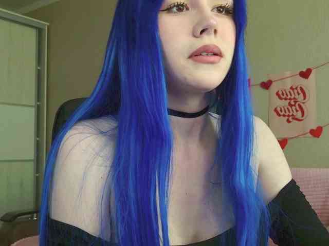 Yoursissydoll