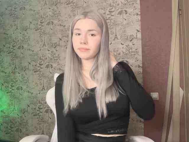 Yoursissydoll