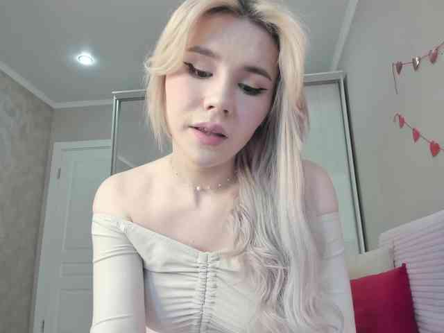 Yoursissydoll