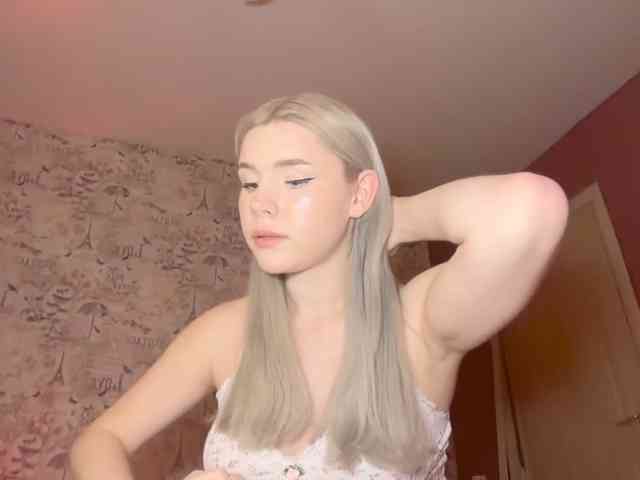 Yoursissydoll