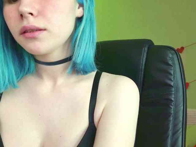 Yoursissydoll