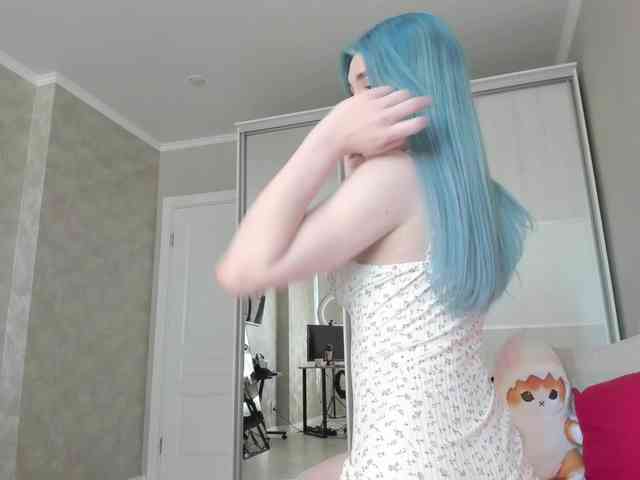Yoursissydoll