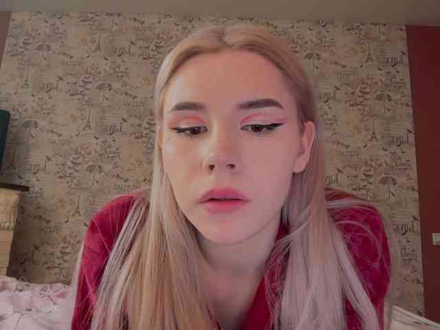 Yoursissydoll