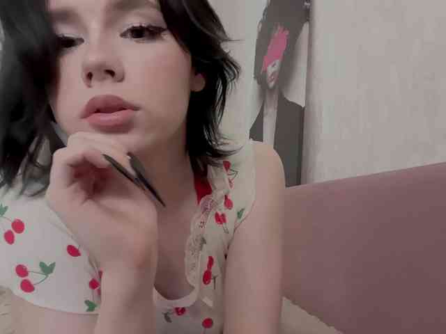 Yoursissydoll