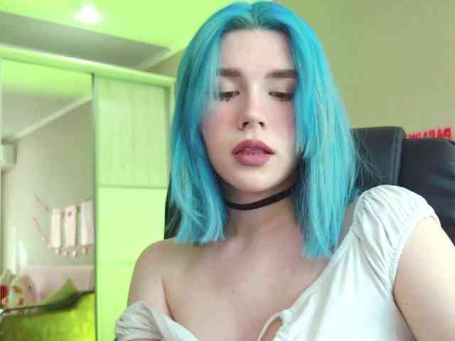 Yoursissydoll